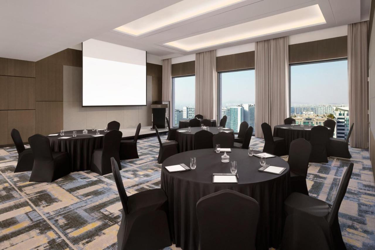 Four Points By Sheraton Suwon Exterior foto